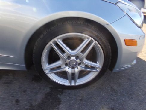 Used 2013 Mercedes-Benz E 350 Cabriolet w/ Premium 2 Pkg image 20