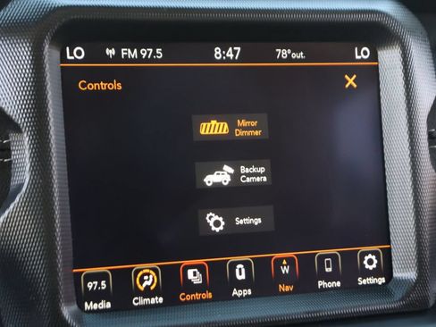 Used 2023 Jeep Wrangler Unlimited Sahara AWD/4WD image 28