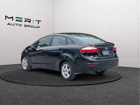 Used 2018 Ford Fiesta SE FWD image 7
