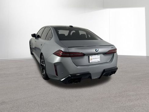 Used 2026 BMW M5 w/ Executive Package image 31