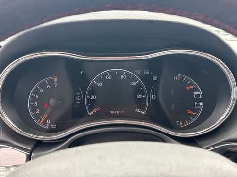 Used 2017 Jeep Grand Cherokee Trailhawk w/ Trailhawk Luxury Group AWD/4WD image 18