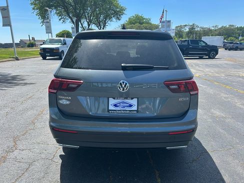Used 2021 Volkswagen Tiguan S AWD/4WD image 6
