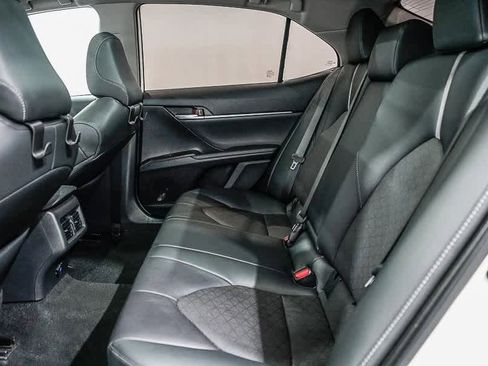 Used 2023 Toyota Camry XSE image 18