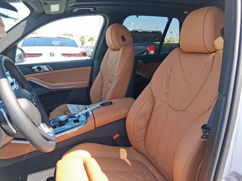 New 2026 BMW X5 xDrive40i w/ Off-Road Package AWD/4WD image 14