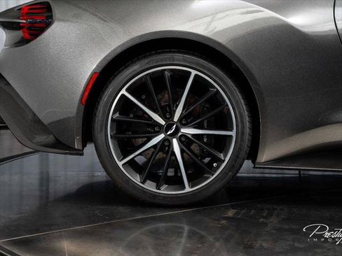 Used 2018 Aston Martin Vanquish Zagato RWD image 28