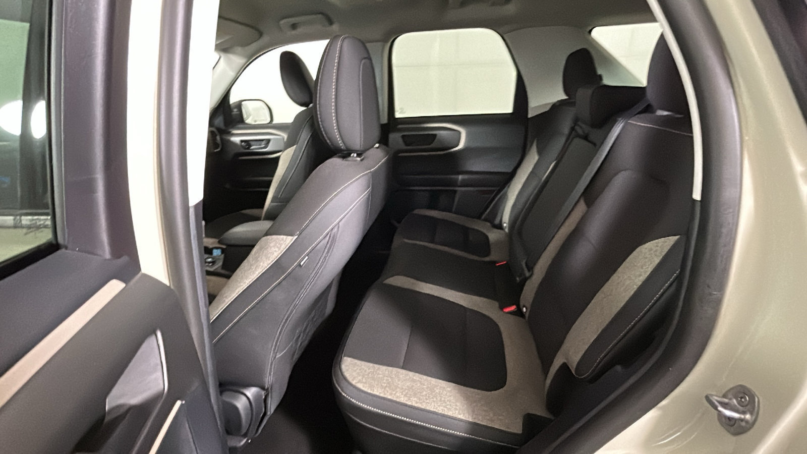 Used 2025 Ford Bronco Sport Big Bend AWD/4WD image 29