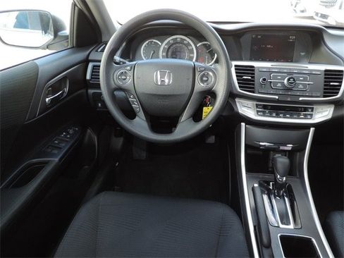 Used 2015 Honda Accord LX image 14