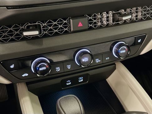 Used 2025 Honda Accord SE image 22