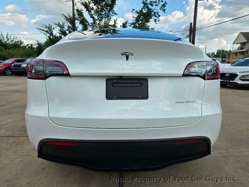 Used 2023 Tesla Model Y AWD image 16