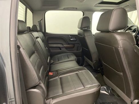 Used 2018 GMC Sierra 2500 Denali w/ Duramax Plus Package image 32