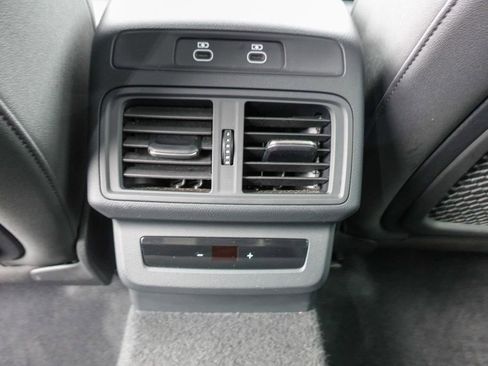 Used 2025 Audi Q5 Premium Plus w/ Premium Plus image 23