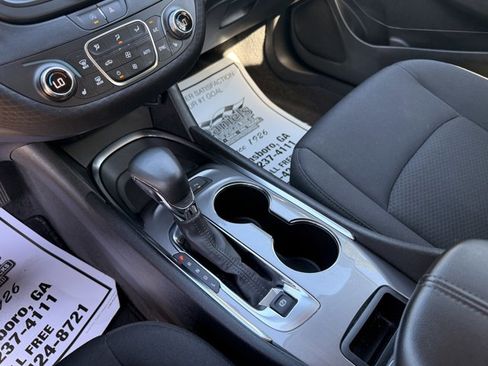 Used 2024 Chevrolet Malibu LT w/ Sport Edition image 21