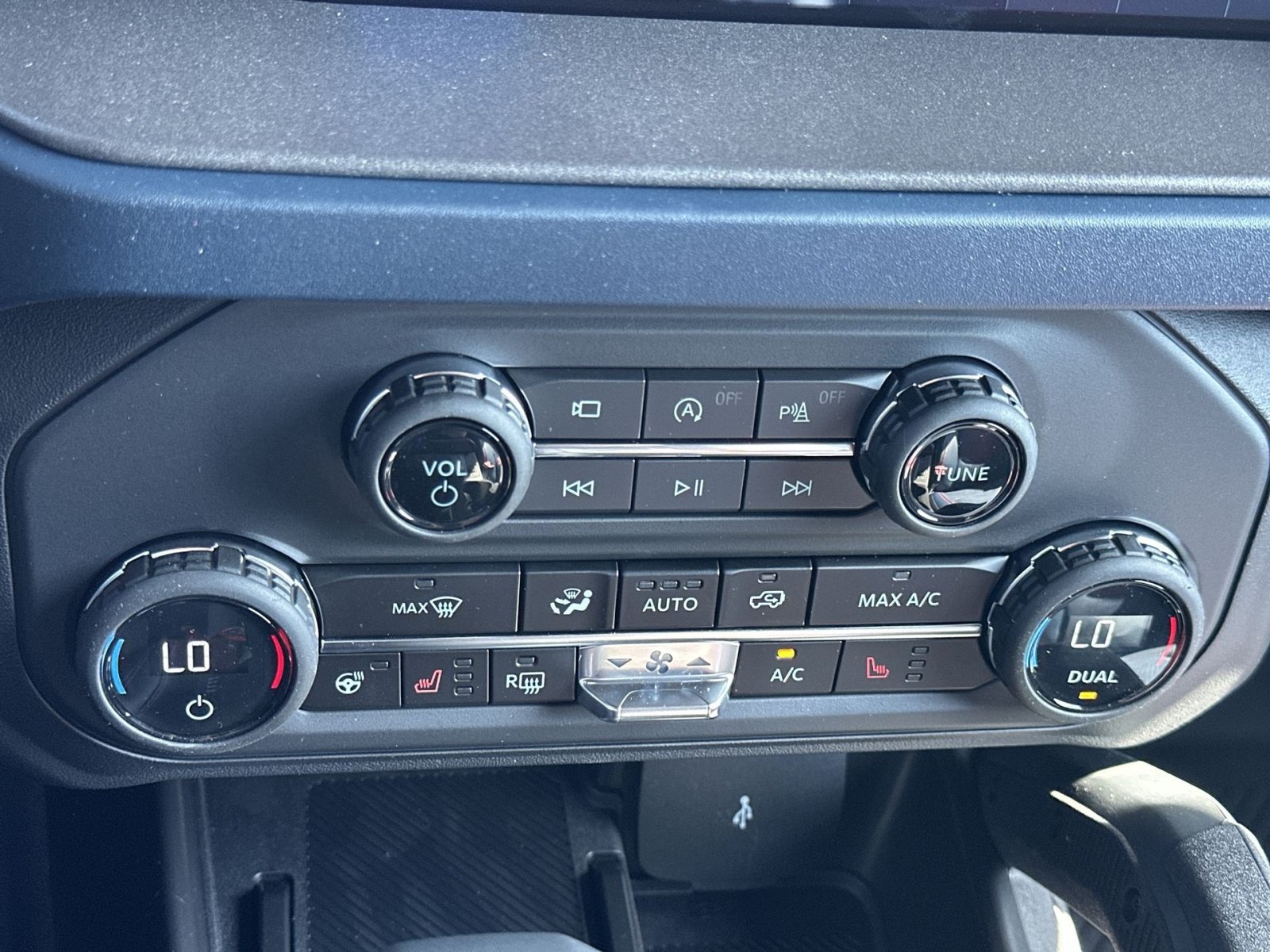 New 2026 Ford Bronco Raptor AWD/4WD image 22