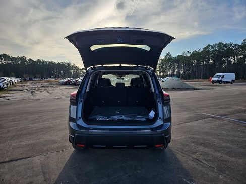 New 2026 Nissan Rogue SV image 16
