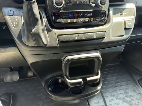 Used 2025 RAM ProMaster 2500 w/ Convenience Group FWD image 31