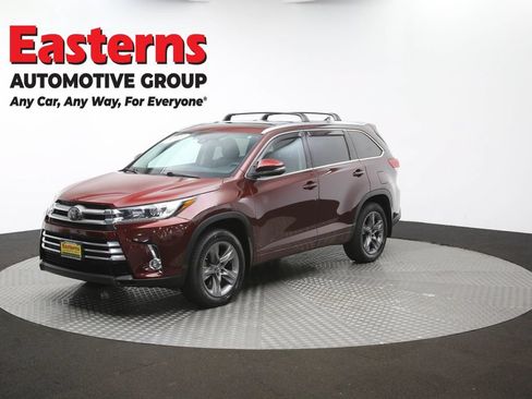 Used 2019 Toyota Highlander Limited Platinum AWD/4WD image 61