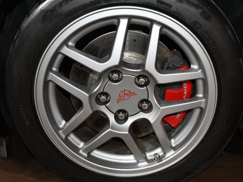 Used 2003 Chevrolet Corvette Z06 w/ Memory Package, 3 Drivers RWD image 65