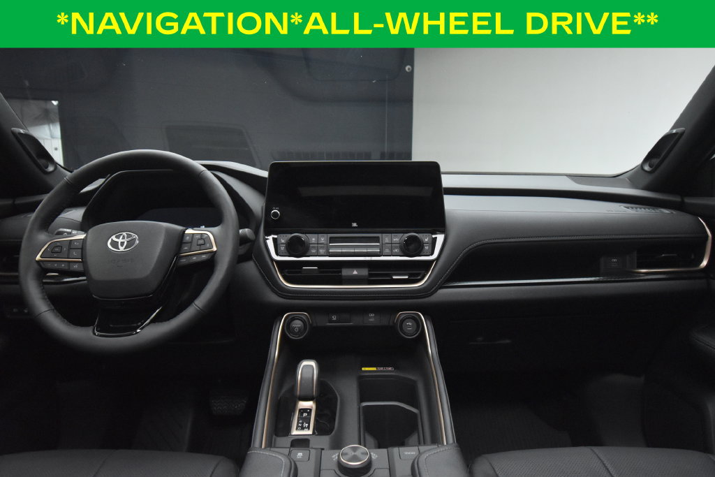 Used 2026 Toyota Grand Highlander AWD Hybrid image 3