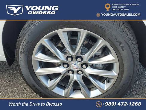 Used 2024 Buick Enclave Avenir w/ Avenir Technology Package AWD/4WD image 41