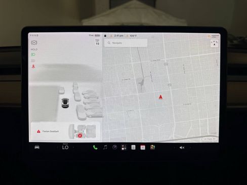 Used 2021 Tesla Model Y Long Range AWD/4WD image 28