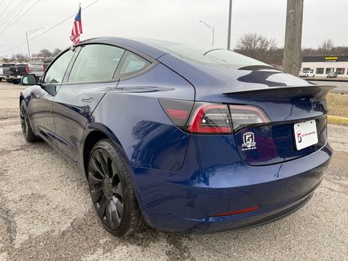 Used 2022 Tesla Model 3 Performance image 6