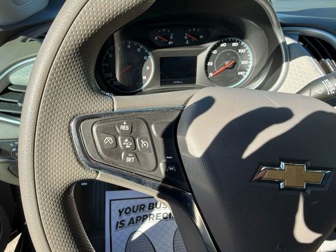 Used 2023 Chevrolet Malibu LT image 16