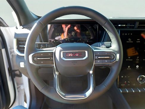 New 2026 GMC Terrain Elevation image 11