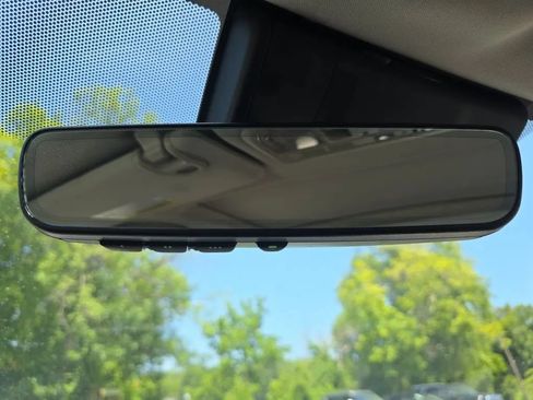 Used 2019 Honda Insight Touring image 40