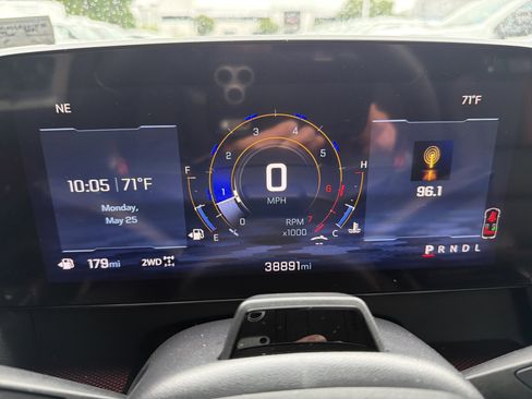Used 2024 Chevrolet Traverse RS AWD/4WD image 21