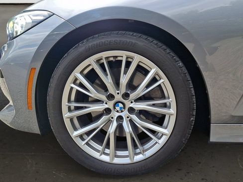 Used 2023 BMW 330i xDrive Sedan w/ Driving Assistance Package AWD/4WD image 9