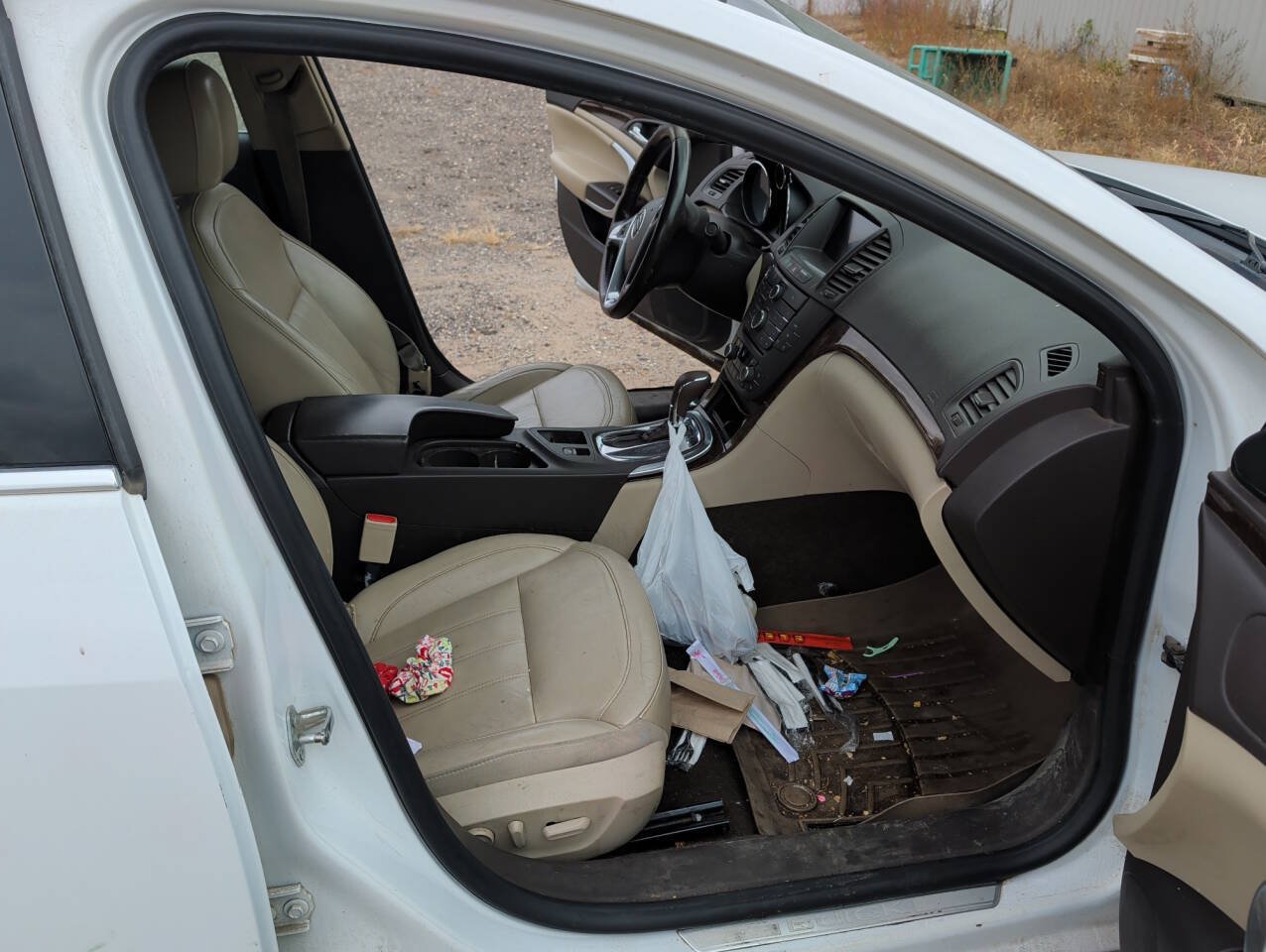 Used 2012 Buick Regal Premium FWD image 28