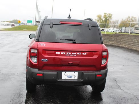 New 2025 Ford Bronco Sport Outer Banks w/ Outer Banks Tech Package+ AWD/4WD image 4