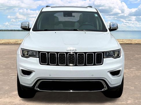 Used 2021 Jeep Grand Cherokee Limited w/ Luxury Group II RWD image 2
