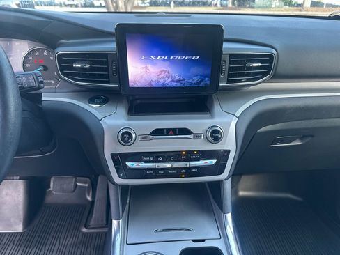 Certified 2023 Ford Explorer XLT w/ Equipment Group 202A image 30