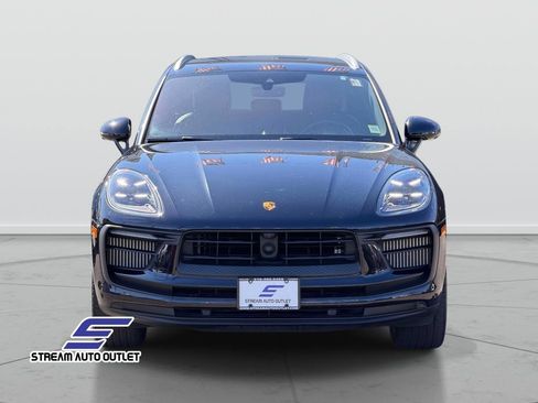 Used 2022 Porsche Macan S AWD/4WD image 2