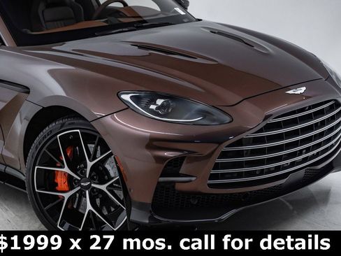 Used 2025 Aston Martin DBX 707 image 14