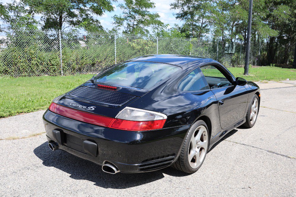 Used 2002 Porsche 911 GT3 RS image 2