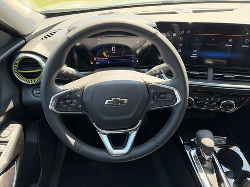 New 2026 Chevrolet Trax ACTIV w/ Driver Confidence Package FWD image 10
