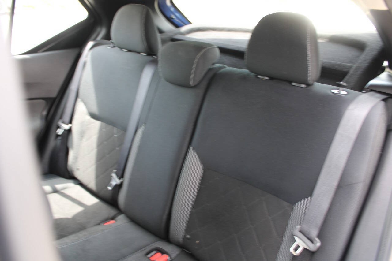 Used 2019 Nissan Kicks SV FWD image 14