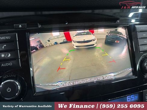 Used 2019 Nissan Rogue SV AWD/4WD image 23