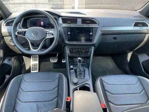 Used 2023 Volkswagen Tiguan SEL R-Line AWD/4WD image 11