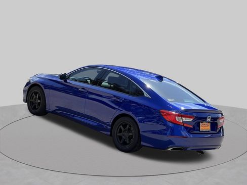 Used 2018 Honda Accord Sport image 3