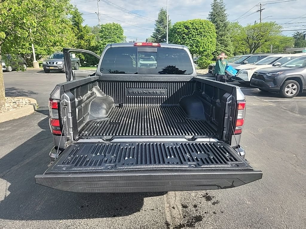 Certified 2023 Nissan Frontier PRO-4X w/ Technology Package AWD/4WD image 35