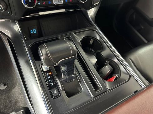 Used 2022 Ford F150 Lariat w/ Equipment Group 502A High AWD/4WD image 19