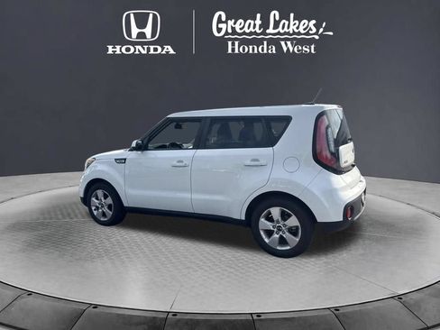 Used 2019 Kia Soul FWD image 12