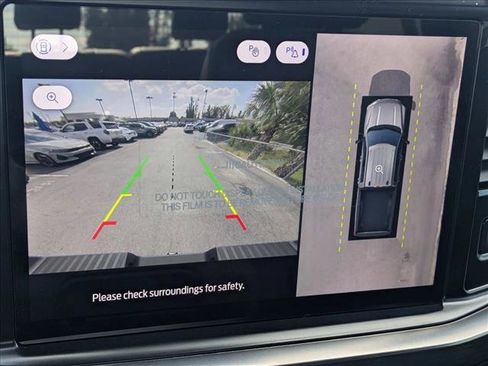 New 2026 Ford F250 Lariat w/ Black Appearance Package image 13