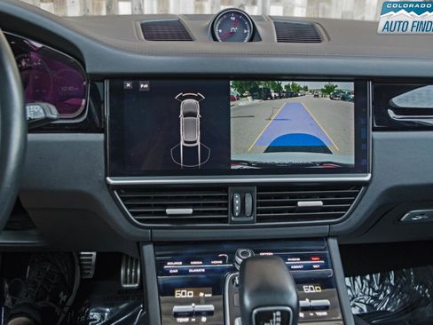 Used 2019 Porsche Cayenne S AWD/4WD image 18