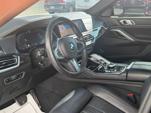 Used 2020 BMW X6 xDrive40i w/ Executive Package AWD/4WD image 16