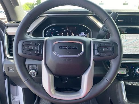 Used 2025 GMC Sierra 2500 Denali w/ Denali Reserve Package AWD/4WD image 21