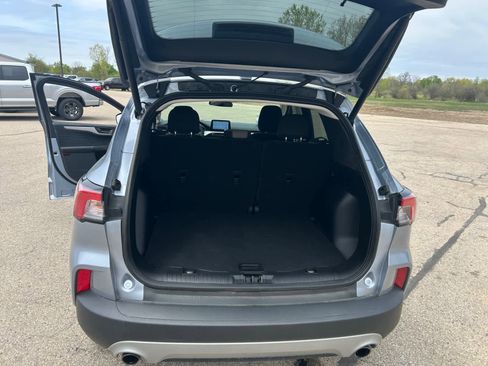 Certified 2022 Ford Escape SE w/ Convenience Package AWD/4WD image 19